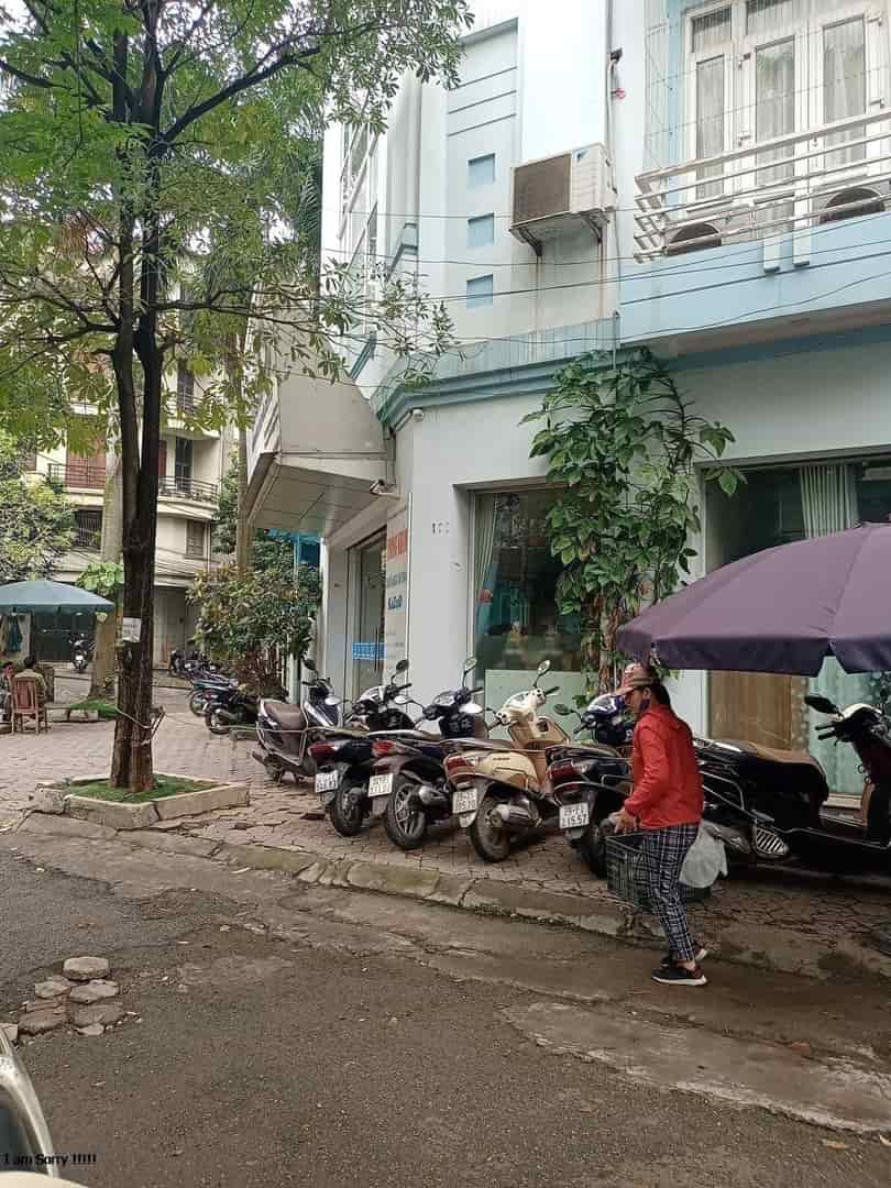 Bán nhà mặt phố Nguyễn Trãi, Thanh Xuân, kd, ô tô, 72m, 5 tầng, mt 6.2m, giá 30 tỷ