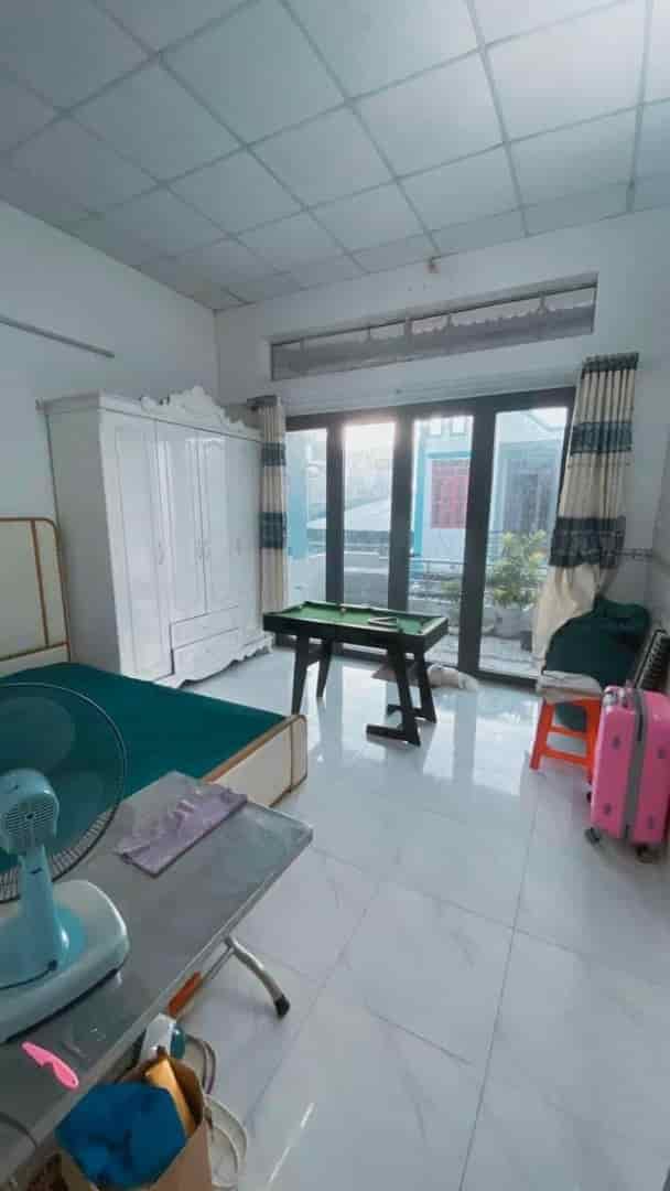 Bán gấp nhà 1 lầu đường Huỳnh Thị Mài, Tân Hiệp, Hóc Môn, giá 830 triệu.