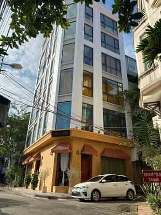 Văn phòng cho thuê mới xây, đẹp, phố Kim Mã trung tâm quận Ba Đình