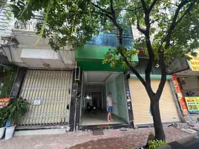 Cho thuê nhà riêng 240m2 tại Phú Diễn, chính chủ giao dịch trực tiếp