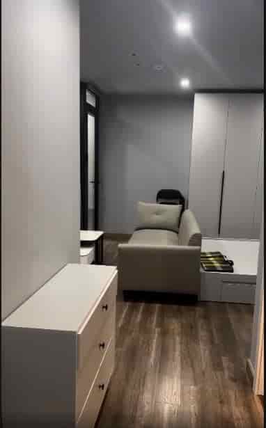 CCMN nhỏ xinh cần tìm chủ mới, 28m2, 8 triệu, phòng studio full đồ