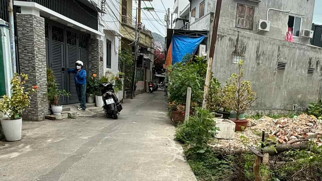 Bán đất hẻm 15 Nguyễn Khuyến cách chợ Vĩnh Hải chỉ 100m