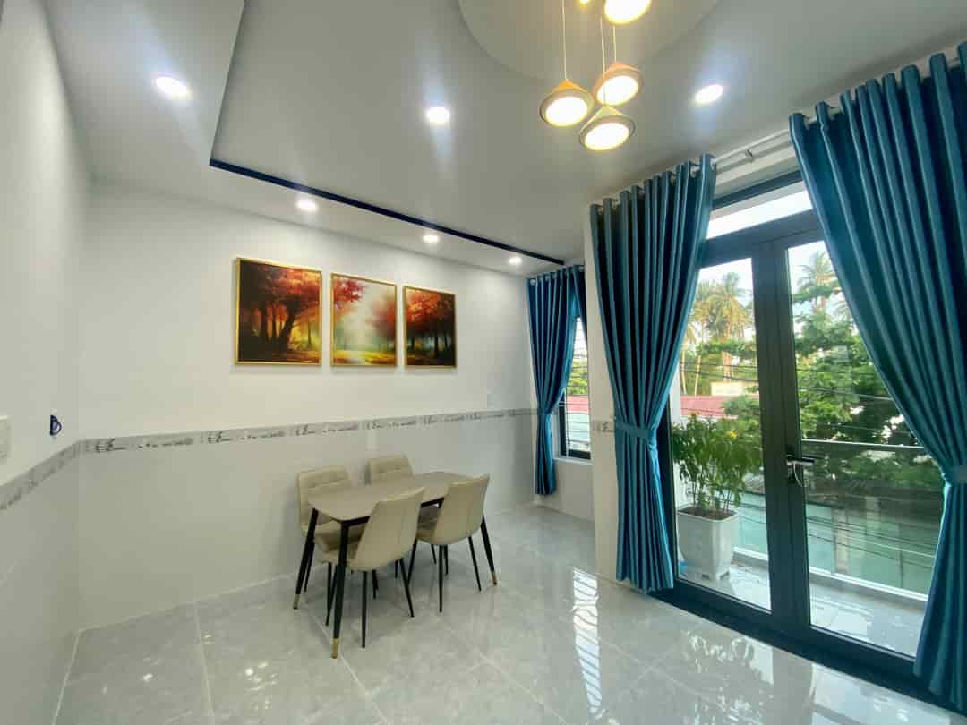 Bán nhà mới mê đúc 4 tầng thiết kế hiện đại mặt tiền đường Hương Lộ Ngọc Hiệp
