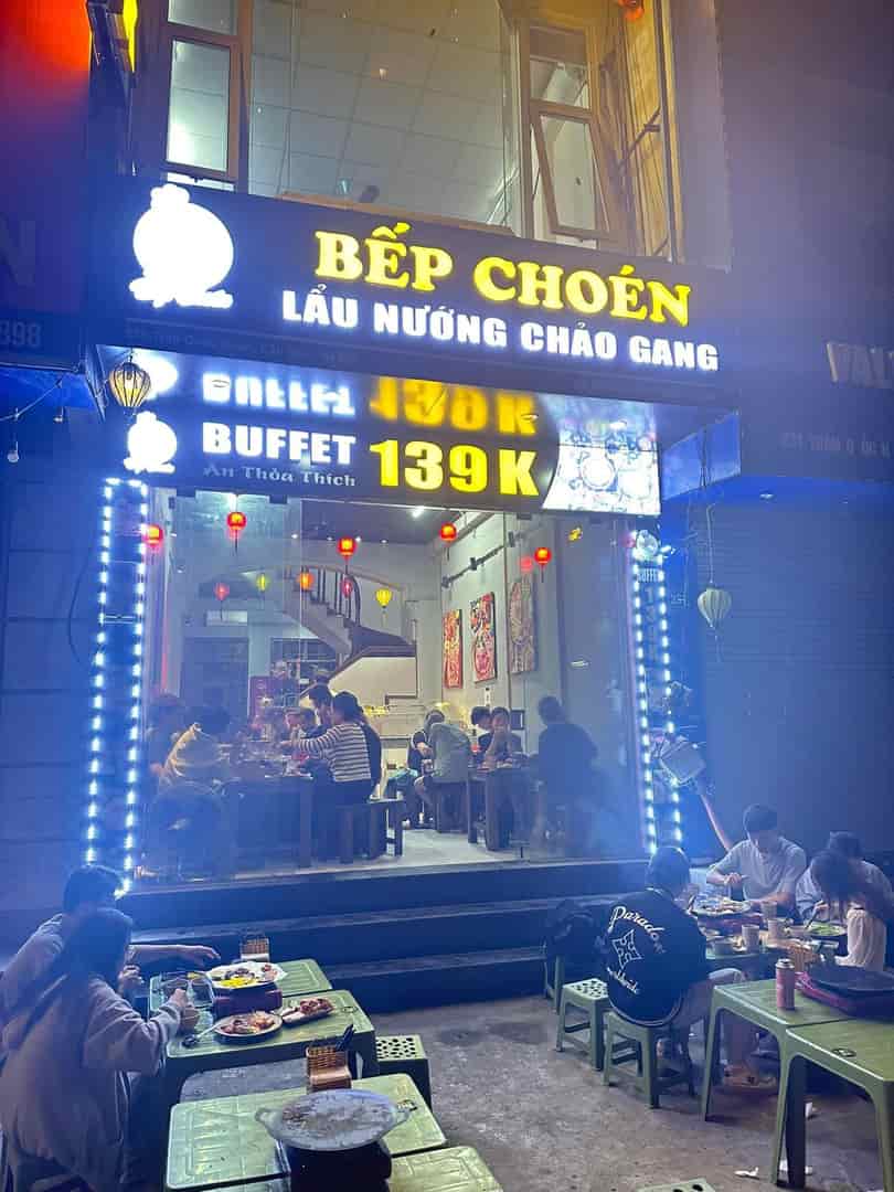 Sang nhượng quán buffet 139k, địa chỉ Trần Quốc Hoàn, Cầu Giấy, Hà Nội