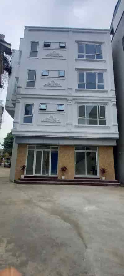 Chính chủ cần bán gấp nhà 4 tầng, lô góc 2 mặt thoáng tại phố Quang Lãm, Phú Lương, Hà Đông, Hà Nội