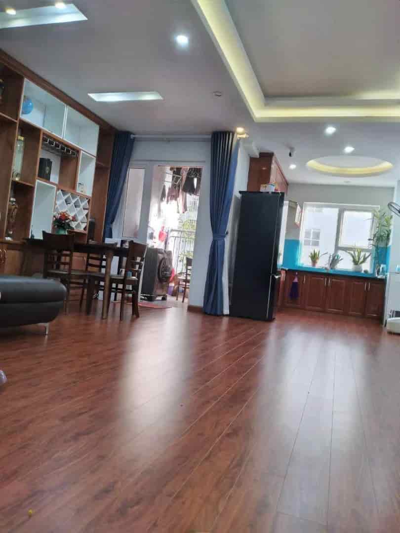 Chính chủ cần bán căn hộ 2PN rộng 78m, full nội thất mới tinh giá rẻ nhất KDT Thanh Hà Cienco 5