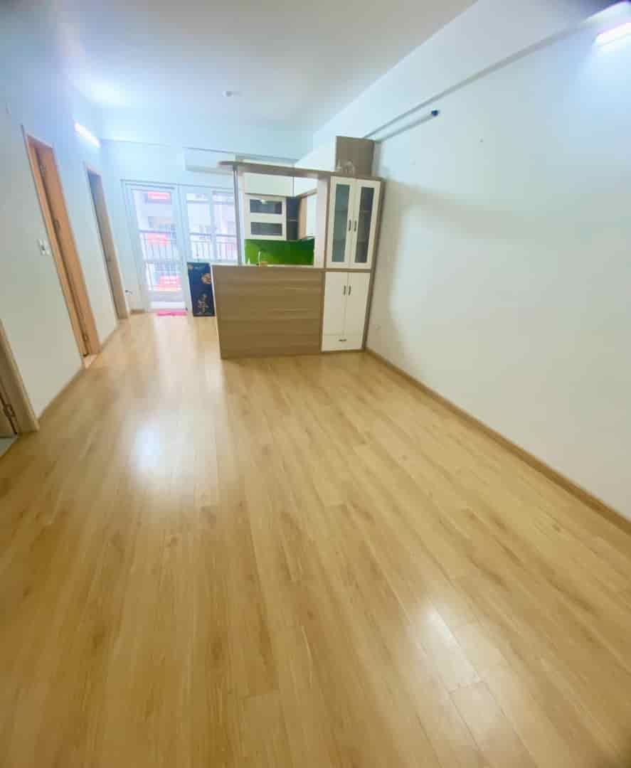 Cần bán căn chung cư 68m, 2PN, nhà đẹp sạch sẽ tại KDT Thanh Hà Mường Thanh.