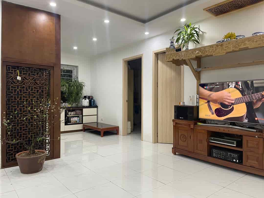 Cần bán căn hộ 3PN view hồ điều hòa, full nội thất tại KDT Thanh Hà Mường Thanh