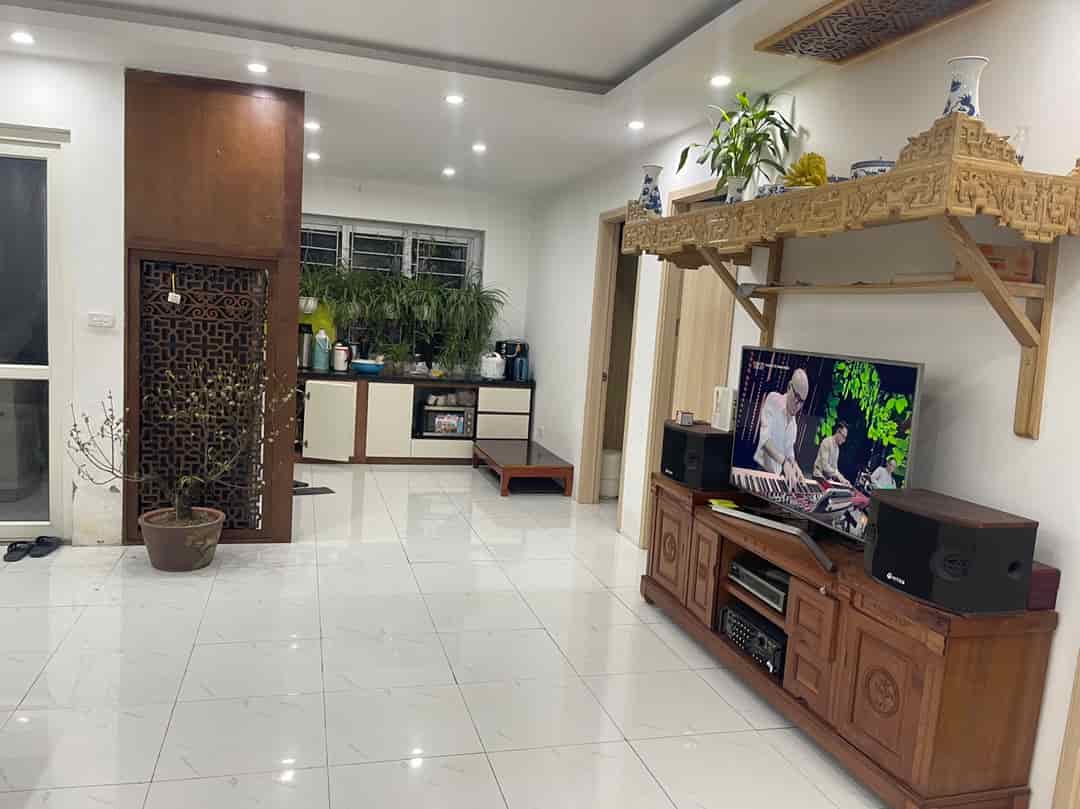 Cần bán căn hộ 3PN view hồ điều hòa, full nội thất tại KDT Thanh Hà Mường Thanh