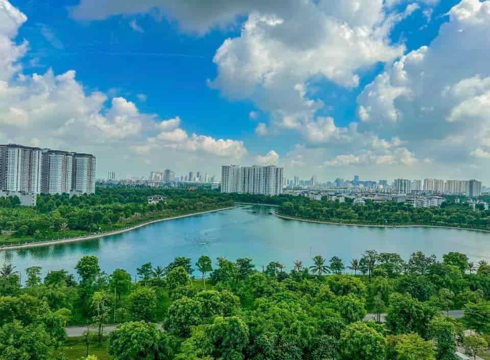 Chính chủ gửi bán căn hộ 2 ngủ view hồ điều hòa, full nội thất tại KDT Thanh Hà Cienco 5