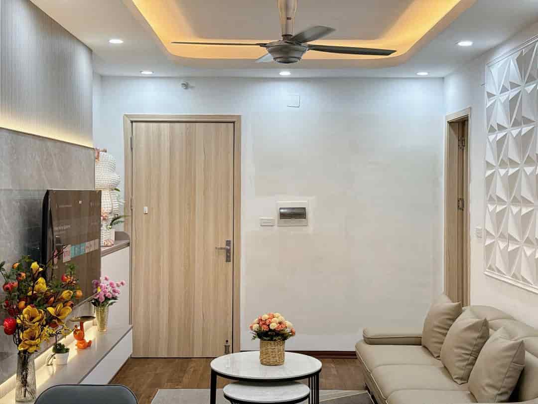 Cần bán căn hộ chung cư 68.5m2, ban công hướng Nam full nội thất mới tại KDT Thanh Hà Cienco 5