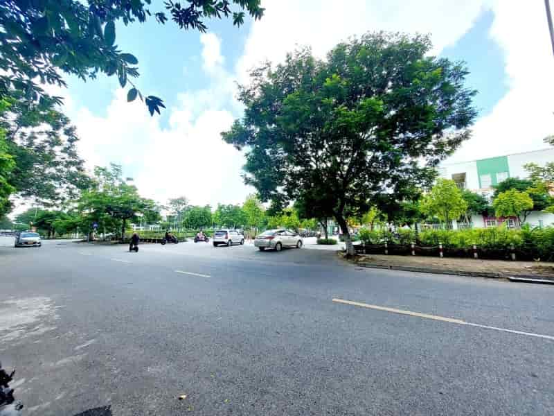 Bán đất mặt phố Phạm Khắc Quảng, view vườn hoa, kinh doanh, DT 61m2, MT 4m, giá 9.1 tỷ