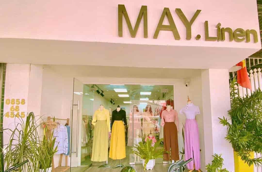 Vì gia đình chuyển vào SG sống nên mình sang lại shop 76 Lê Đức Thọ