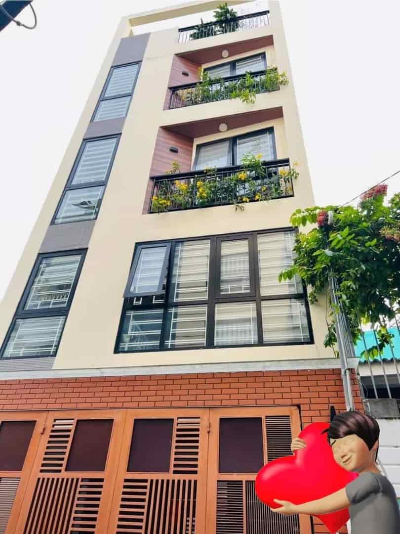 Ngộp Nguyễn Thị Minh Khai, bên Quận 1, HXH, 6 tầng, 30m2