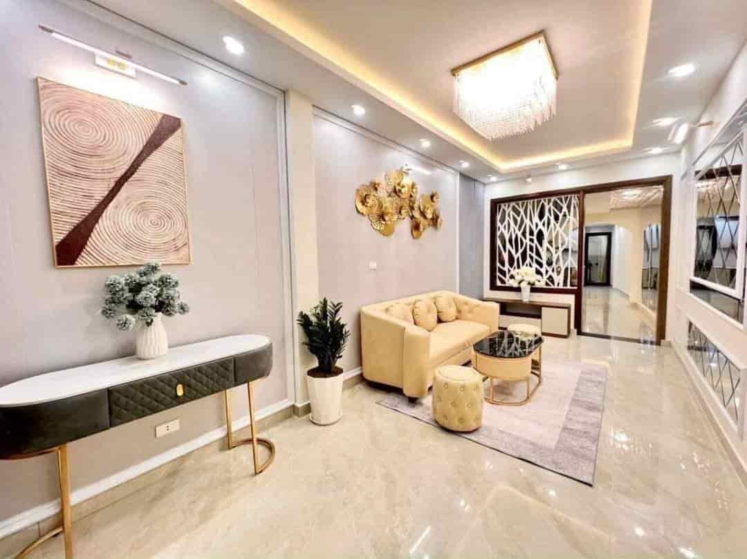 Bán nhà ngõ 125 Thụy Khuê, Tây Hồ, 40m2, xây 6 tầng, 70m ra ô tô, 6.8 tỷ.