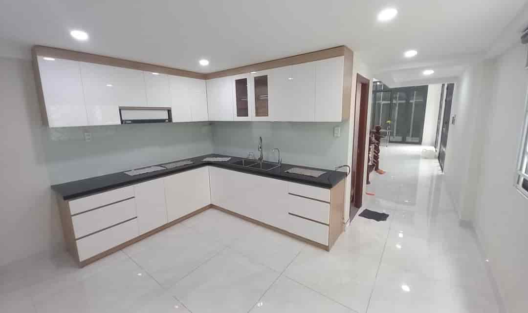 Nhà MT lô góc nở hậu chợ Thạnh Xuân 21, Q12, 83m2, 1 lửng, 2 lầu, 4PN, 4.5x18m, Đ.8m chỉ 1x tỷ