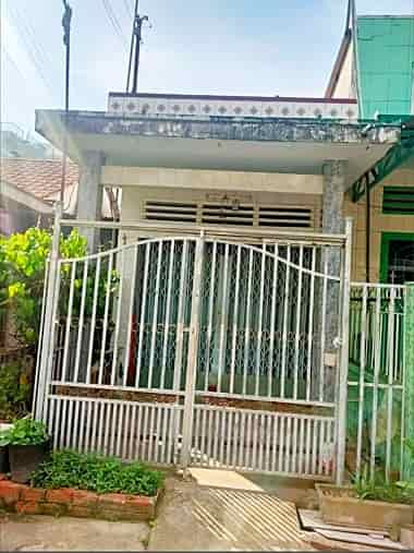Nhà cho thuê nguyên căn 1 trệt, 1 gác lửng trung tâm thị trấn Long Thành, Đồng Nai