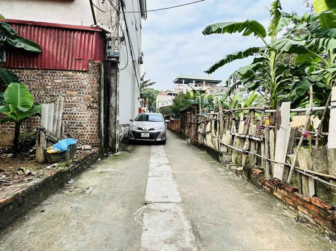 Nhỉnh tỷ đường thông ô tô đỗ tại Lương Quy, Xuân Nộn, Đông Anh 52m