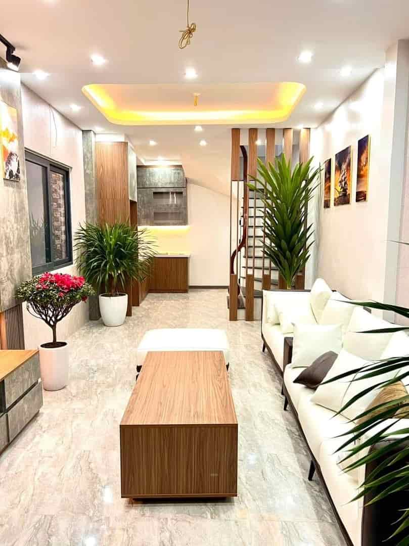 Nhà Kim Giang diện tích 55m2, 4 tầng, cực đẹp, mới, giá chỉ 4.9 tỷ