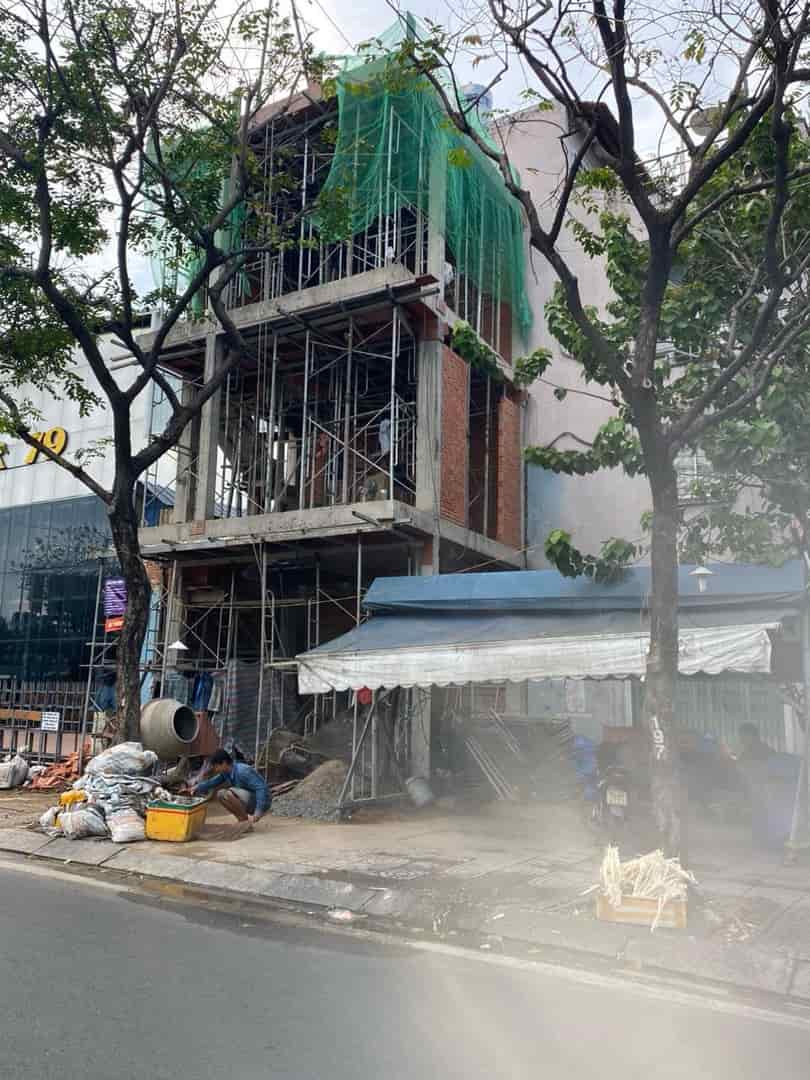 Bán nhà mới đang XD mặt tiền Phạm Văn Đồng p.1, Gò Vấp, 21m, 3 tầng, 6.35 tỷ