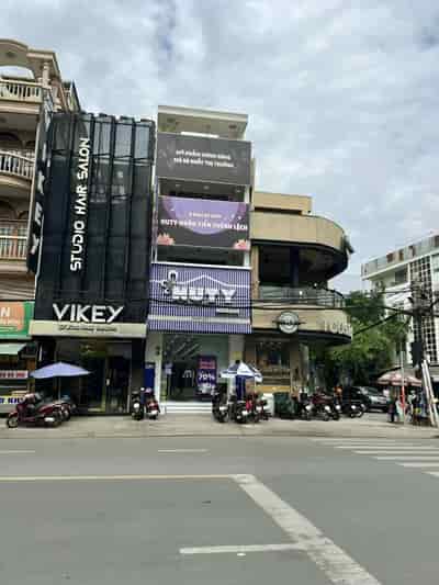 Cho thuê nhà nguyên căn mặt tiền Nguyễn Gia Trí, P25, Bình Thạnh