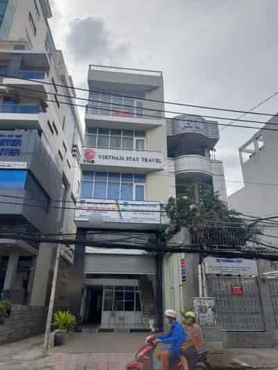 Bán building 6 tầng, mặt tiền Lê Quang Định 249m2, dt sàn 1200m2, thu nhập hơn 300tr/tháng
