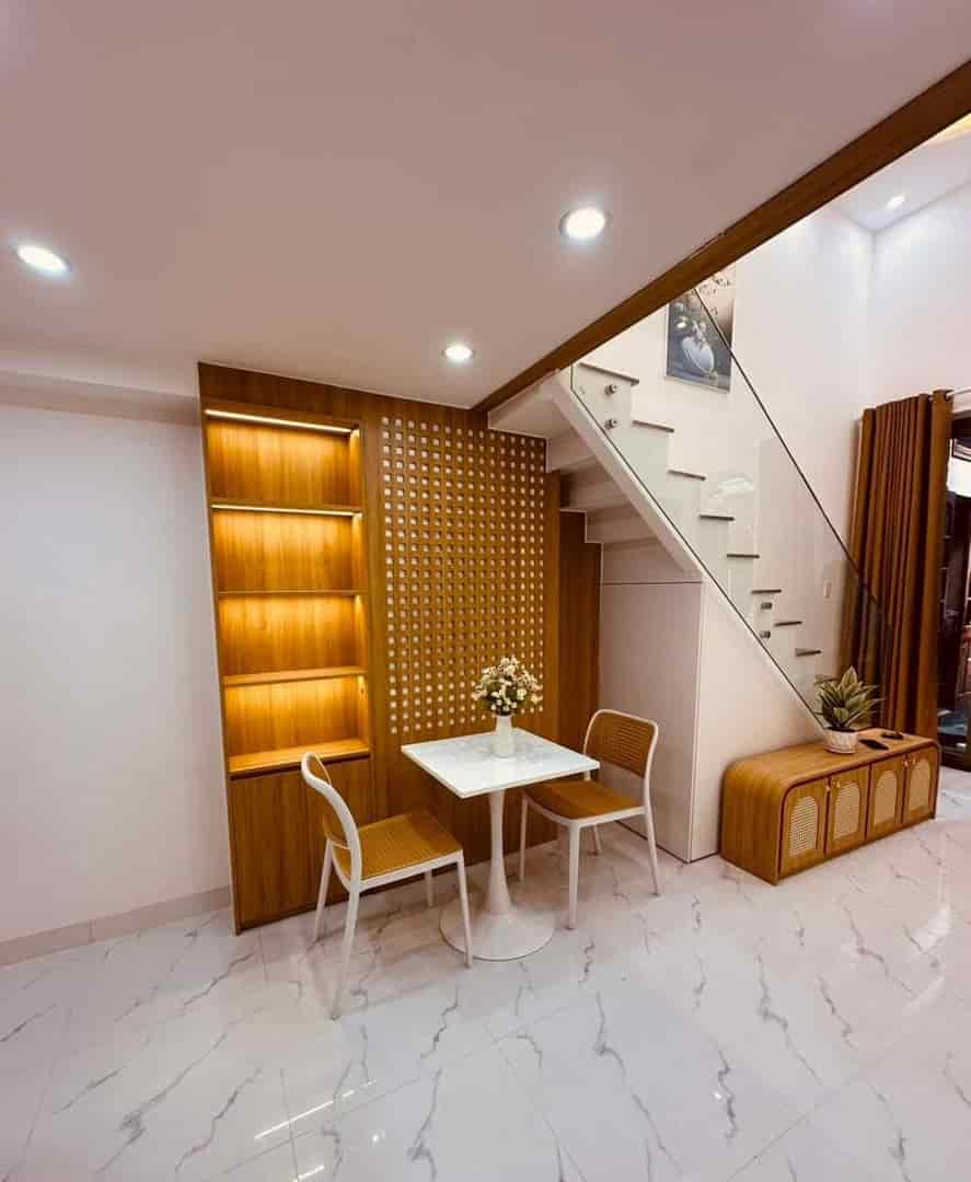 Trung tâm quận Hải Châu, Đà Nẵng, nhà đẹp mà chỉ 2 tỷ 550