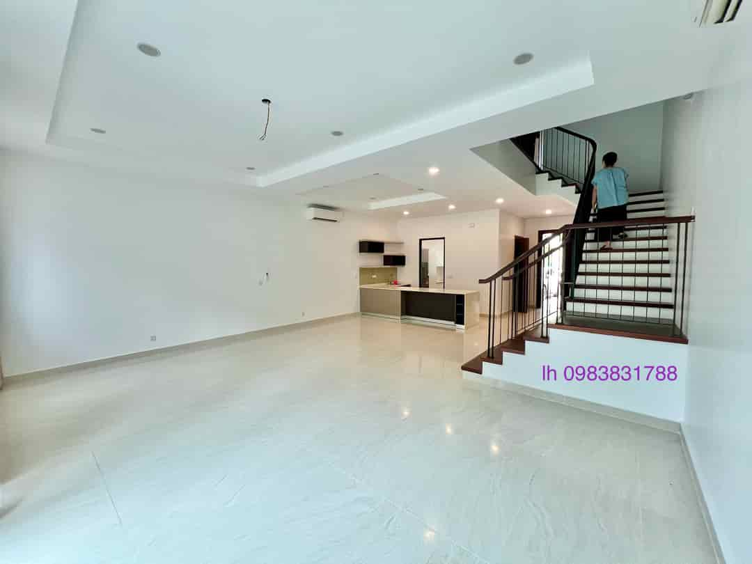 Cho thuê BT Mansion ParkCity Hà Đông 154m2, 35 triệu