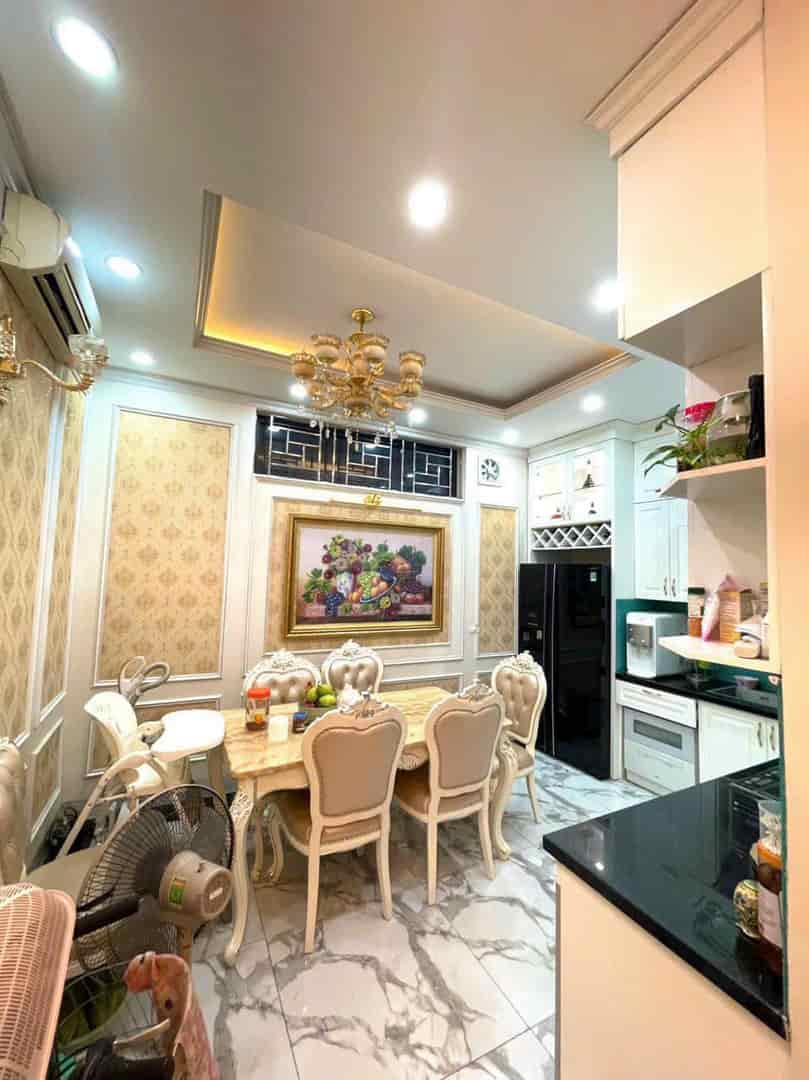 Bán nhà ngõ 295 Bạch Mai, diện tích 60m2, 4 tầng, mặt tiền 5m, chỉ 9.8 tỷ, đẹp