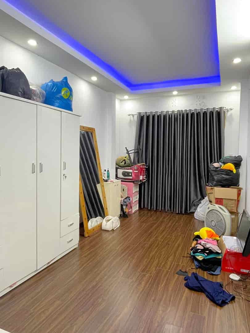 Bán nhà phố Nhà Thờ, 25m2, 4 tầng, 8.5 tỷ, mới đẹp, kinh doanh homestay