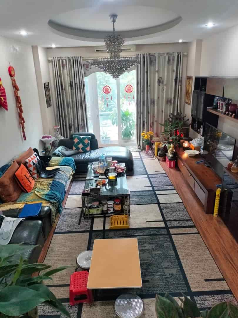 Bán nhà mặt phố Lò Sũ, 35m2, 5 tầng, 17.5 tỷ, phù hợp KD homestay, appartment