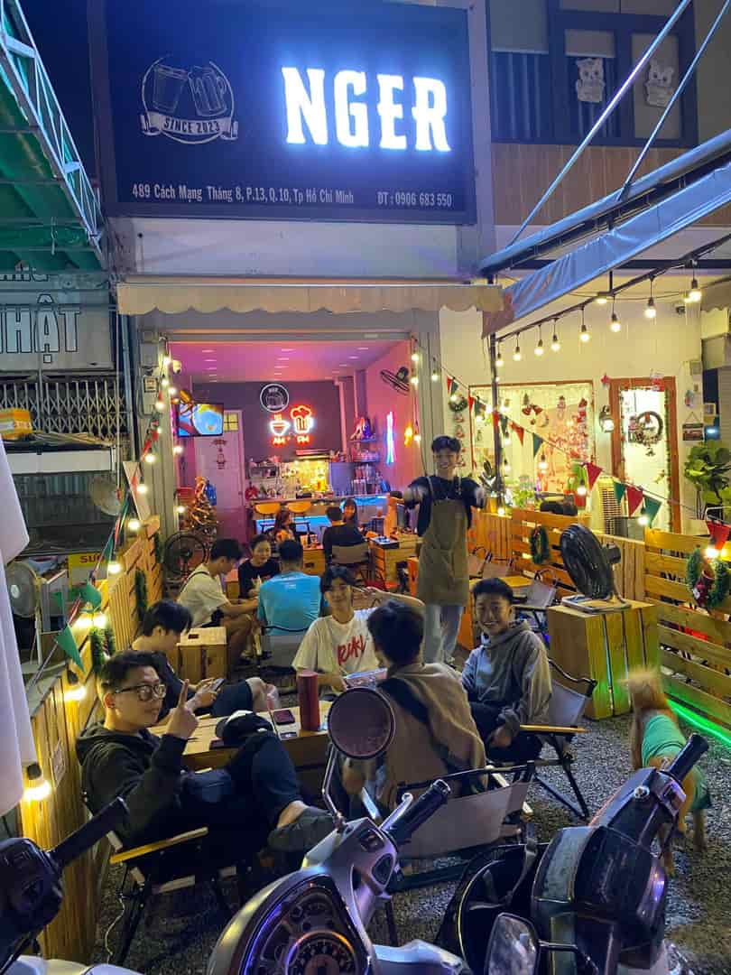Quận 10 , Sang Quán Cafe Acoustic  – Beer ,MT đường lớn sầm uất Quận 10, có 3 phòng, Tel :