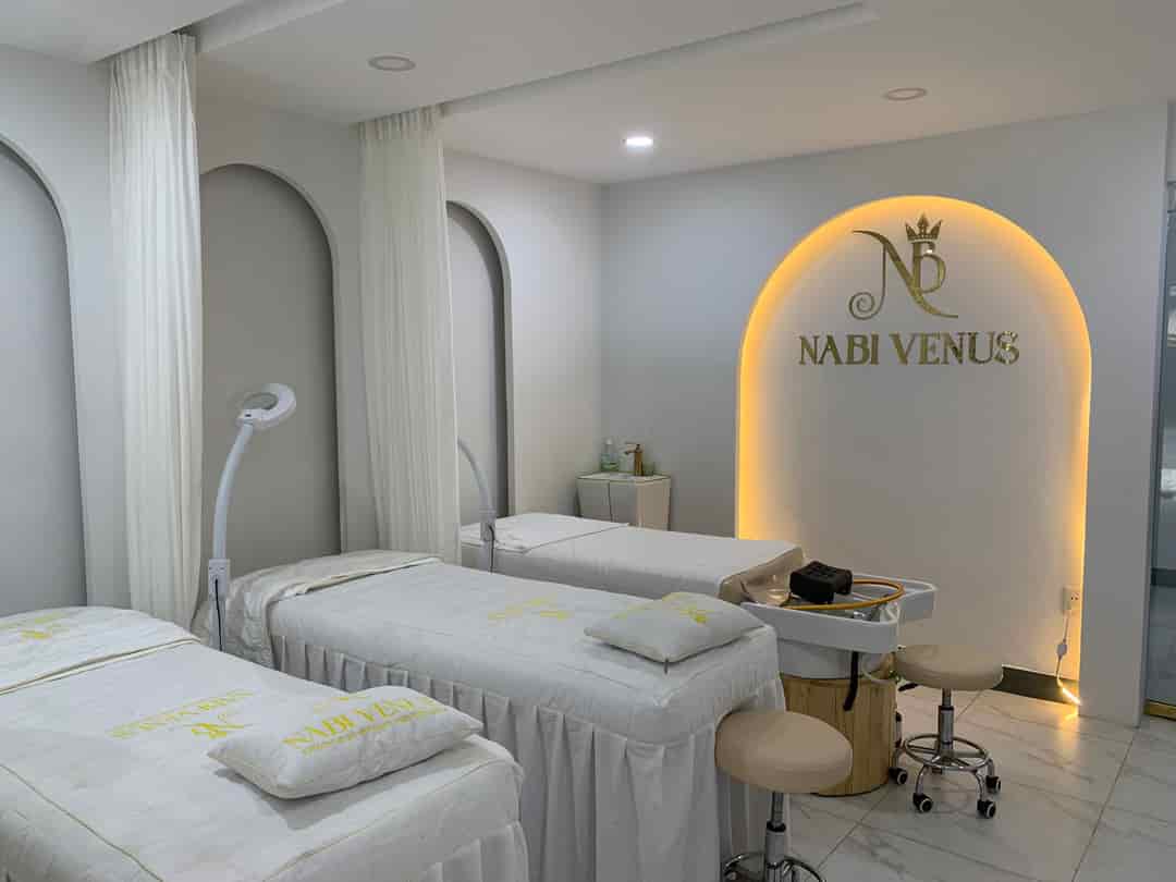 Quận 11, spa đẹp, sang lắm nhượng lại lỗ chỉ 159 tr, đầu tư gần 500tr