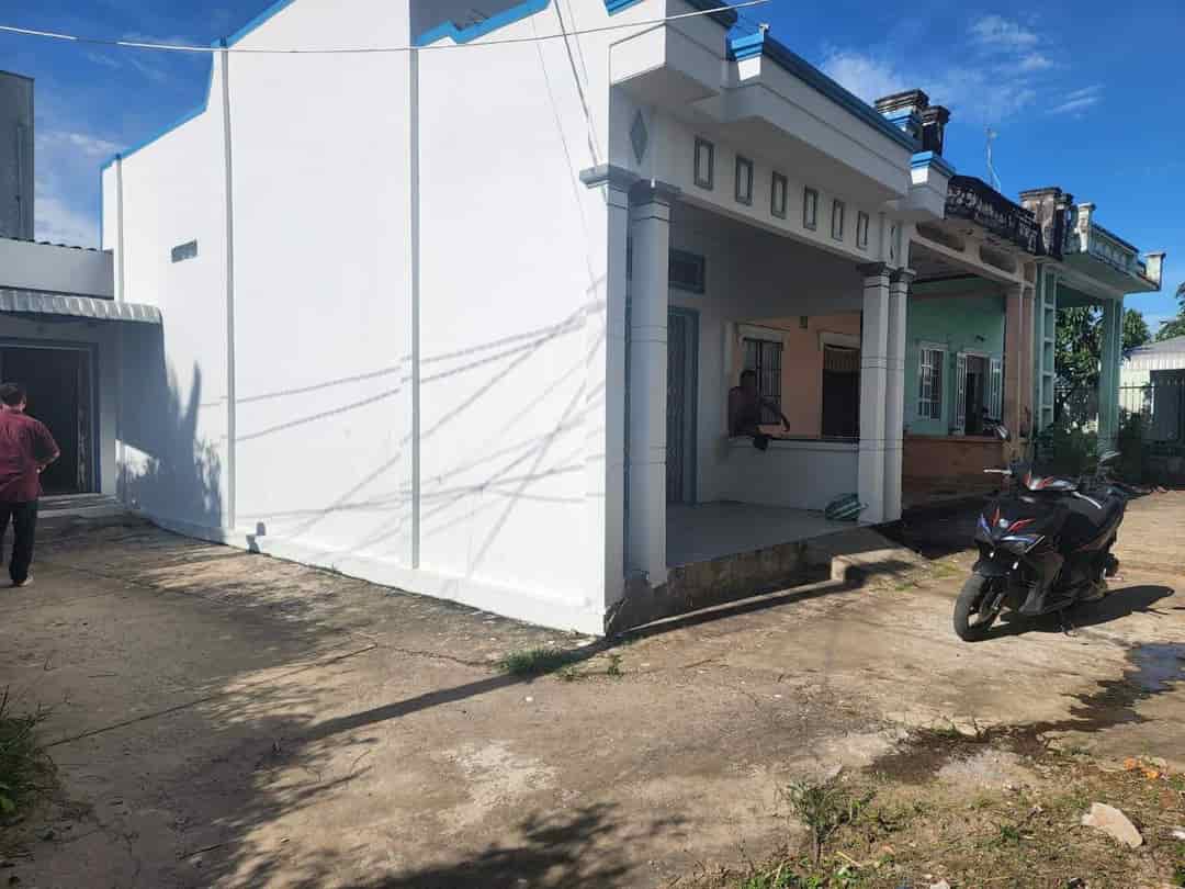 Bán nhà tại Khóm 5, Phường 1, Thị Xã Vĩnh Châu, Sóc Trăng 450 triệu