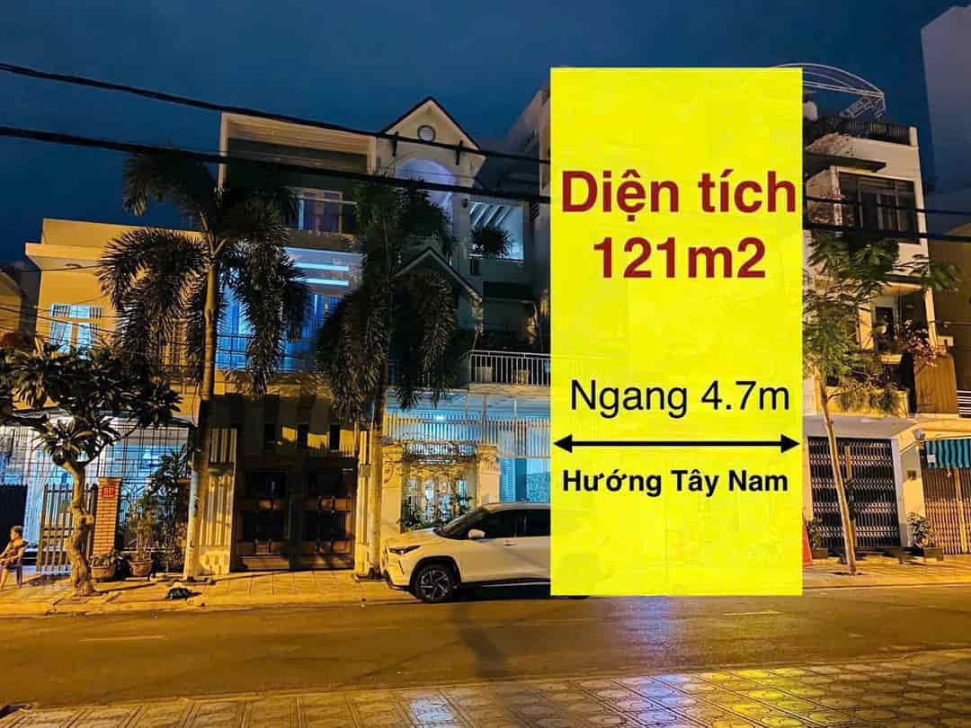 Bán căn nhà nằm ngay trung tâm Tp Nha Trang, khu bàn cờ