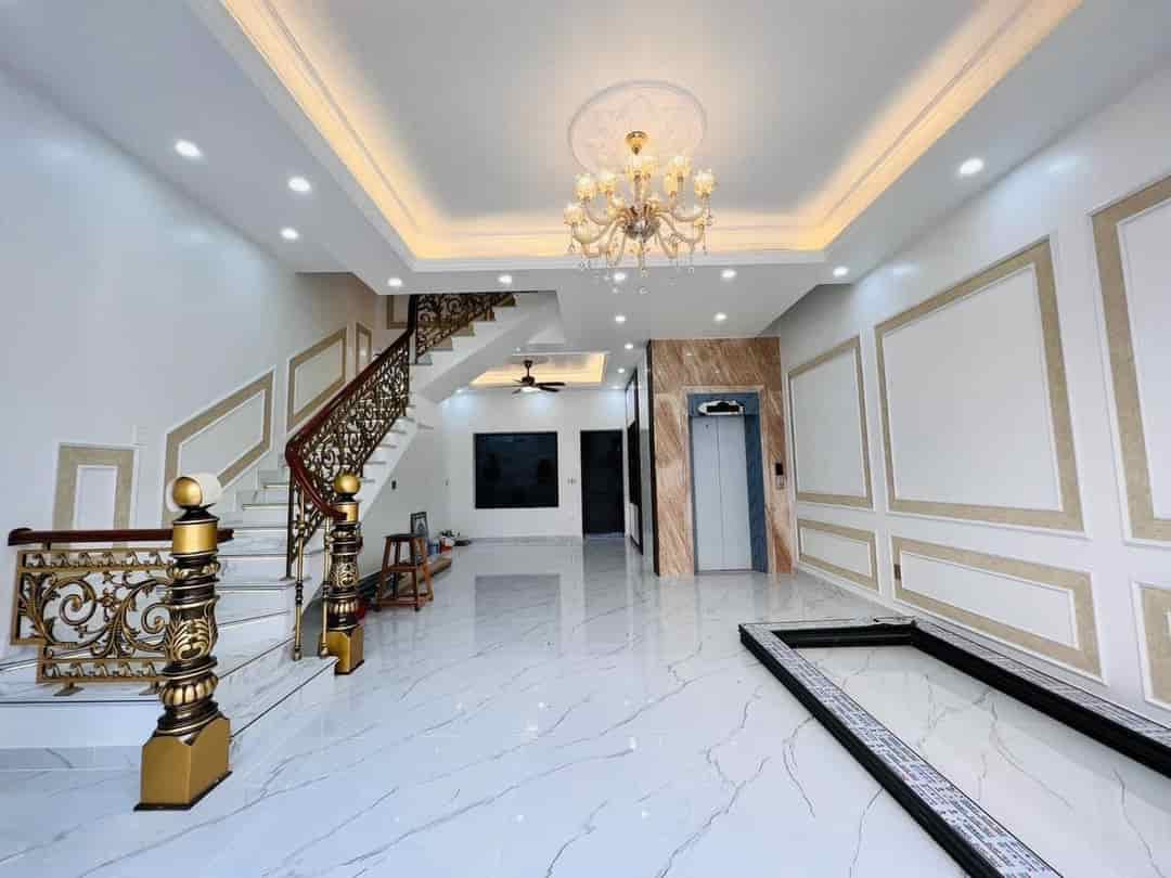 Liền kề Phú Lương, thang máy, full nội thất đẹp, 8.x tỷ