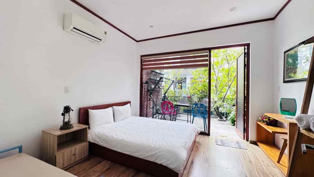 Bán homestay full nội thất 2 mặt kiệt Hoàng Diệu, Hải Châu, Đà Nẵng, 75m2, giá 4 tỷ nhỉnh