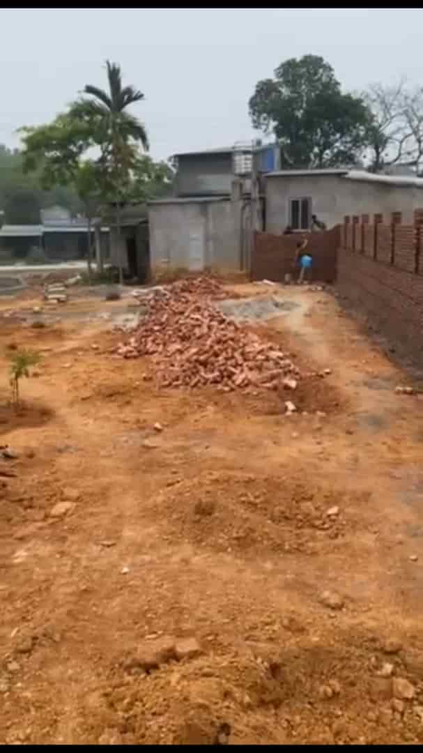 Chính chủ cần bán đất tặng nhà cấp 4 tại tổ dân phố Ghềnh Gà, thị trấn Yên Sơn, tỉnh Tuyên Quang