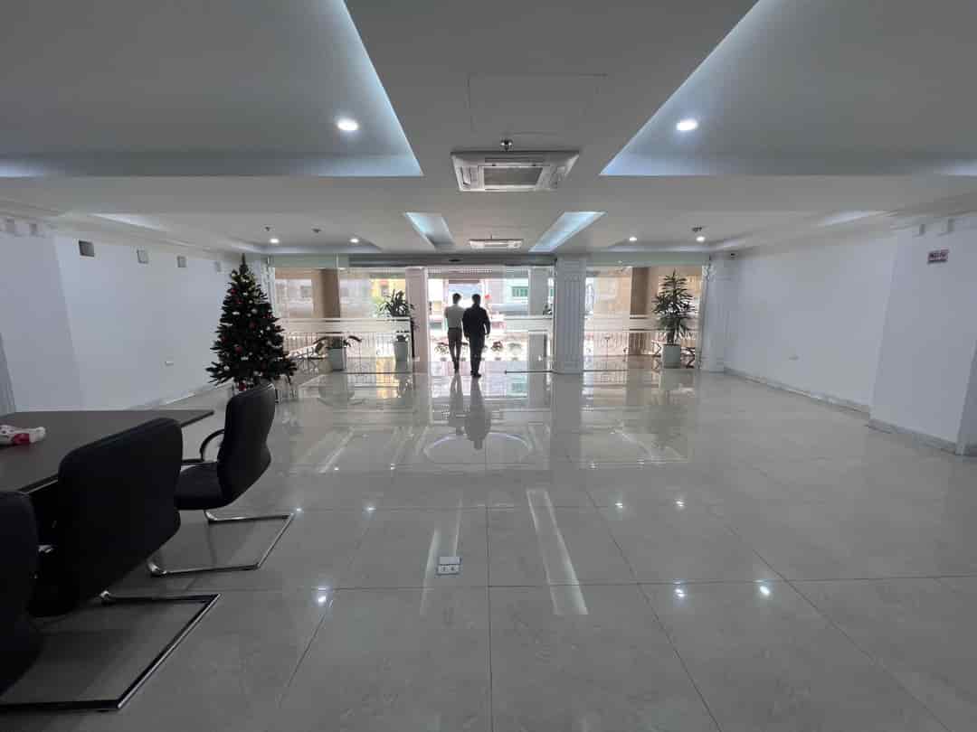 Tòa văn phòng hạng b Trần Hưng Đạo, Hoàn Kiếm, 438m2 15T, mt 11m, chỉ 450 tỷ