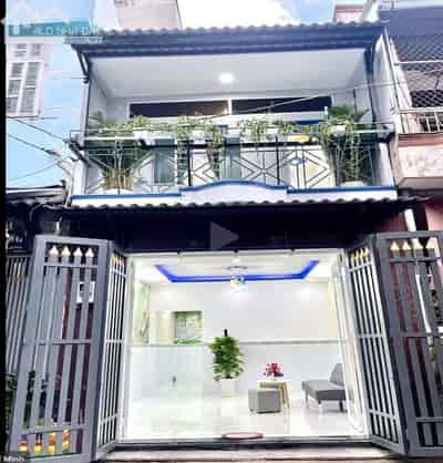 Cần bán nhà hẻm 100 Nguyễn Thị Tần p2 q8 kết cấu 2 lầu đúc btct giá rẻ