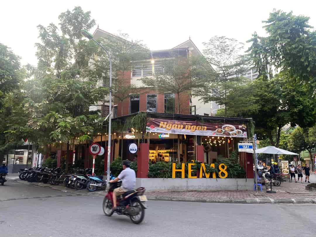 Cực hiếm mặt phố Nguyễn Văn Lộc, Hà Đông, 300m2, lô góc, vỉa hè, kinh doanh đẳng cấp