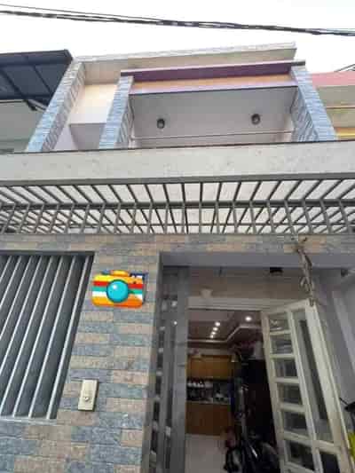 Bán nhà đường Nguyễn Công Hoan, Phường 7, Phú Nhuận giá 4tỷ5, DT 60m2, BTCT sổ riêng