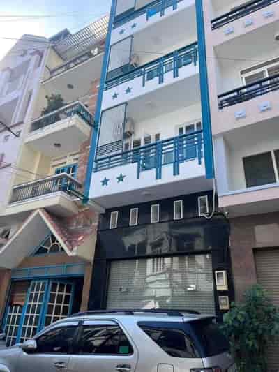 Cần bán căn nhà đường Thích Quảng Đức phường 5 Phú Nhuận giá 3tỷ7, dt 74m2, sổ hồng.