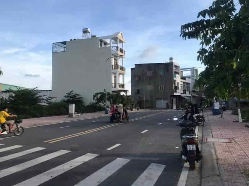 Bán đất đường Nguyễn Duy Trinh khu dân cư Nam Khang Phường Long Trường Quận 9, diện tích 80m, giá 1 tỷ 850tr