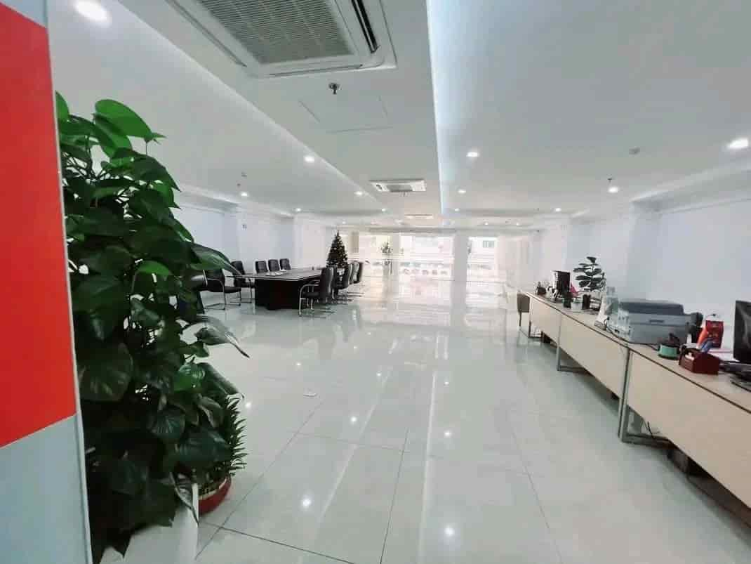Cần bán building mặt phố Trần Hưng Đạo, Hoàn Kiếm, tòa văn phòng 15 tầng đẹp nhất Hoàn Kiếm