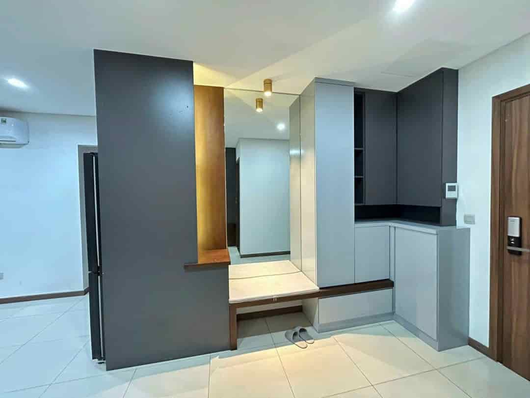 Chủ bán CC HaDo Centrosa Garden, P12, Q10, 98m2, 2PN 2WC SHR,2 tỷ 340tr