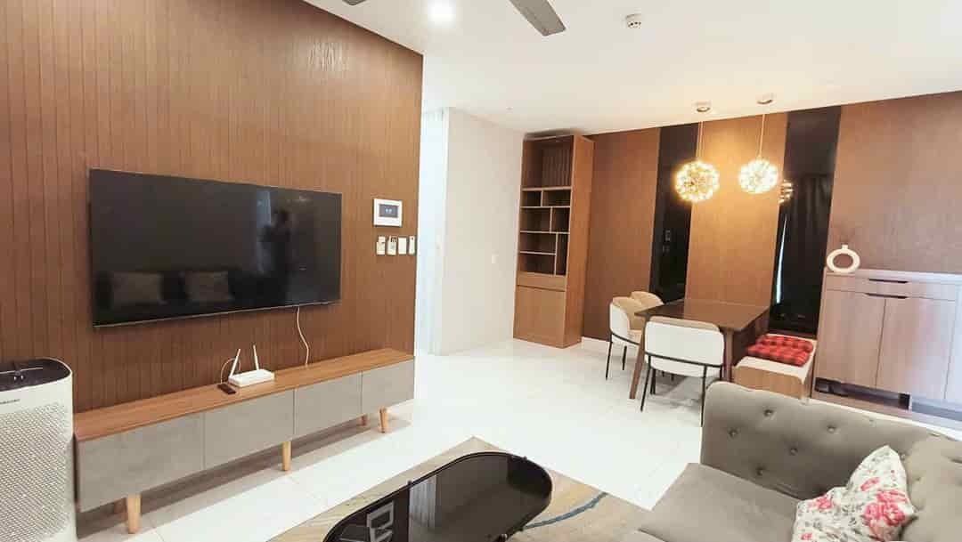 Bán CC D’lusso, Q.2, 76m2, 2pn, 2wc, shr, 1 tỷ 450tr