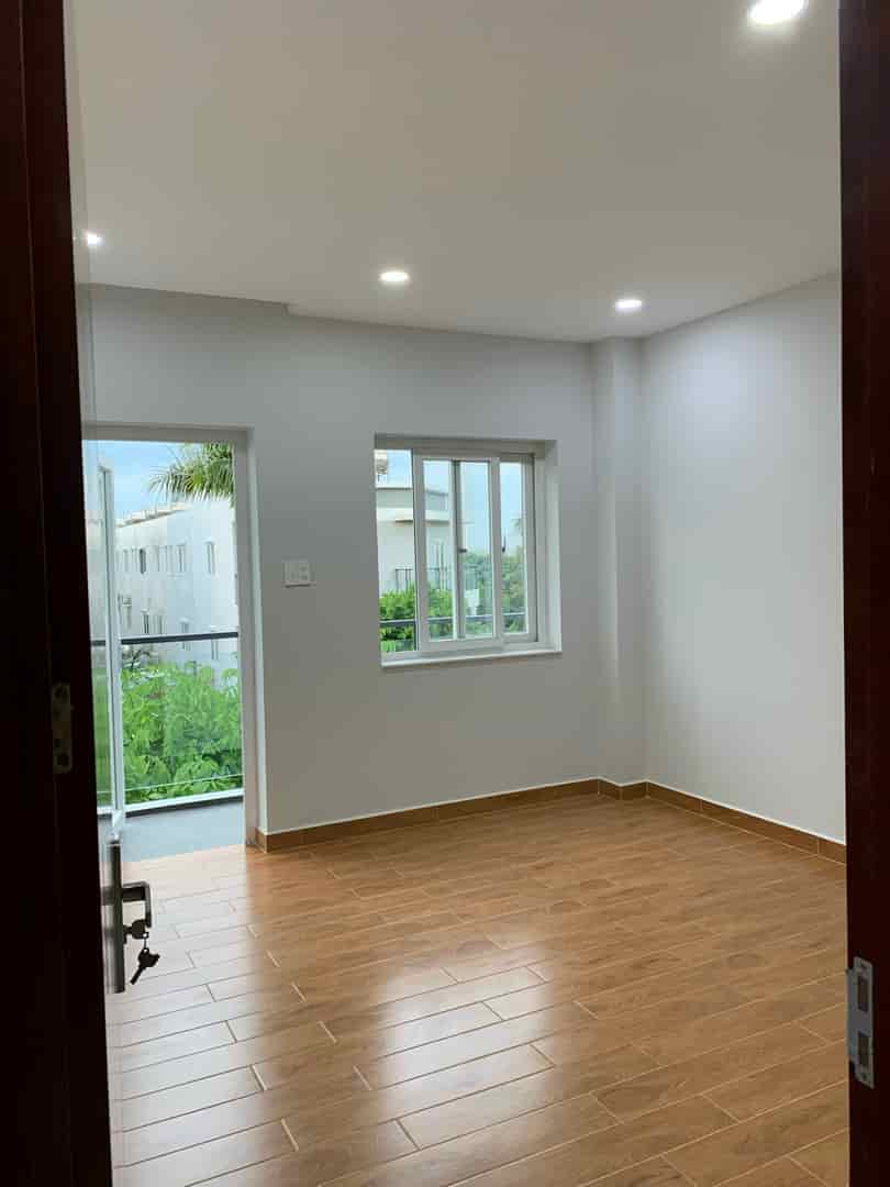 Cho thuê nhà khu Khang Điền, quận 9, 140m2, 3 lầu, tiện làm văn phòng công ty