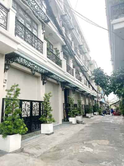 Bán nhà 2 tầng đường nội bộ 6m Phạm Văn Chí P7, Q6, 4 tỷ
