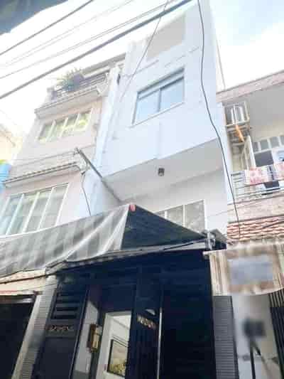 Nhà thuê hẻm ô tô 4 tầng Nguyễn Biểu P2, Q5 giá 13tr5